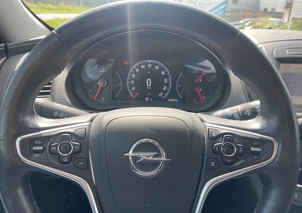 Opel Insignia cena 44100 przebieg: 147000, rok produkcji 2015 z Bodzentyn małe 232